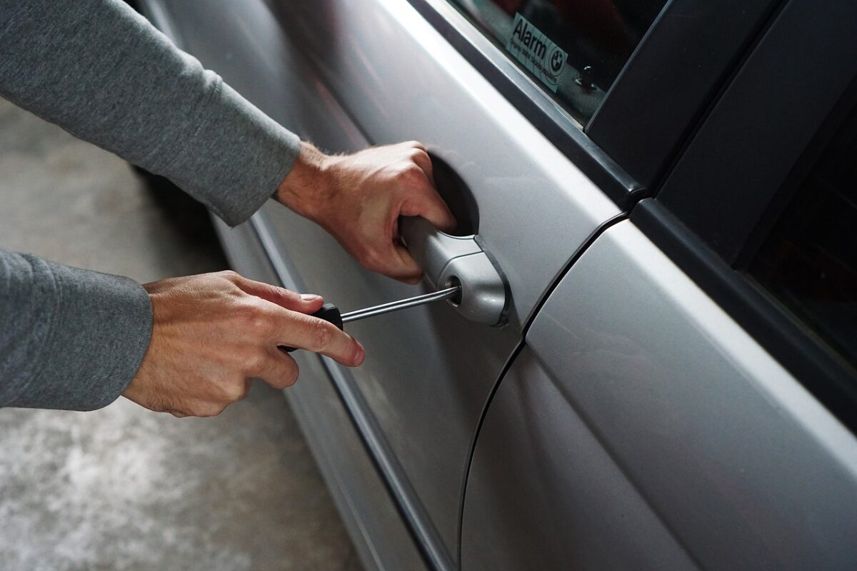 cómo los cerrajeros automotrices las 24 horas garantizan la seguridad del cliente